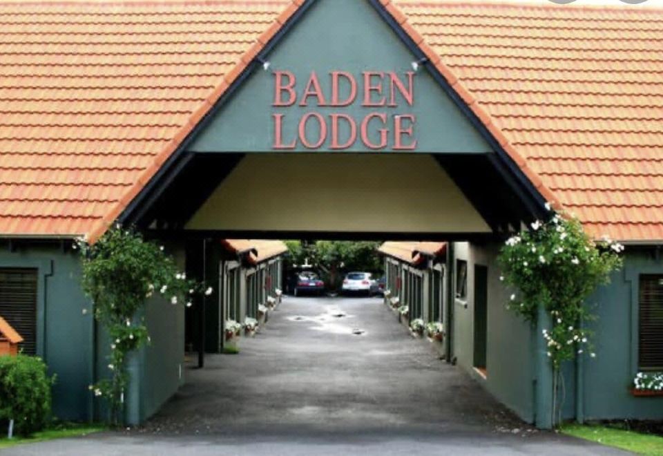 Baden Lodge Hotel Overview