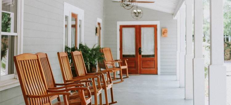 海泉市住宿酒店(The Roost Ocean Springs)图片