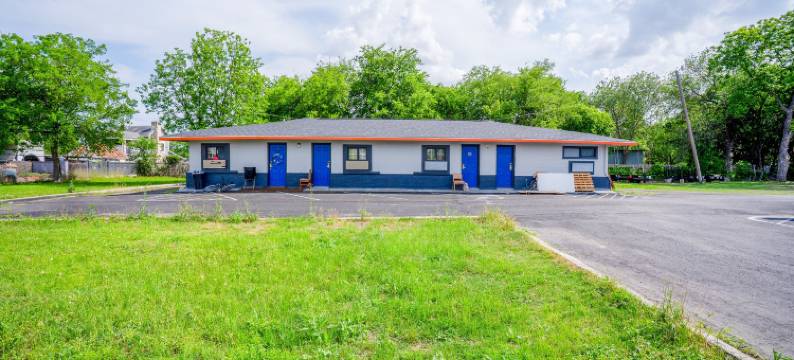 OYO 阿拉莫绿洲酒店及套房 圣安东尼奥(Alamo Oasis Inn And Suites By Oyo San Antonio)图片