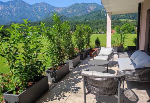 THE SINGULAR Hotel Overview