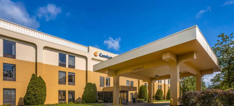 舒适酒店及套房-霍利山-西安普顿(Comfort Inn & Suites Mt. Holly - Westampton)图片