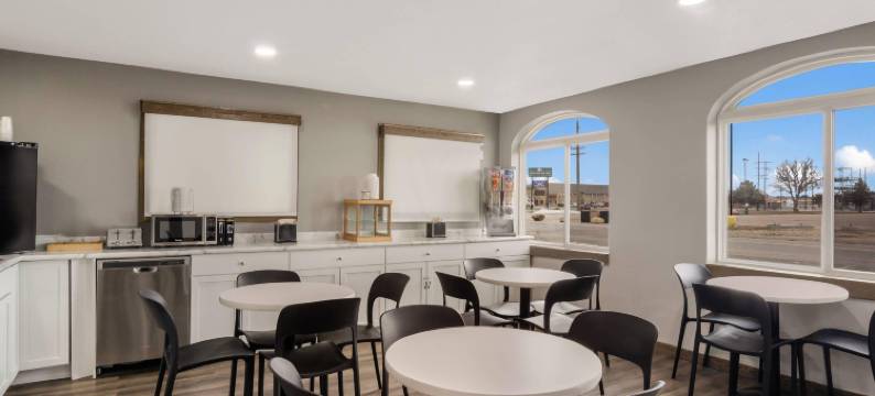 伊克诺郊外小屋(Econo Lodge Scottsbluff)图片