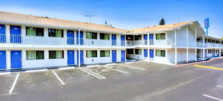 波特兰南6号汽车旅馆 - 奥斯威戈湖 - 提加(Motel 6 Tigard, or - Portland South - Lake Oswego)图片