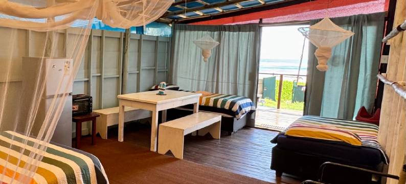 水下探险家酒店(Underwater Explorer)图片