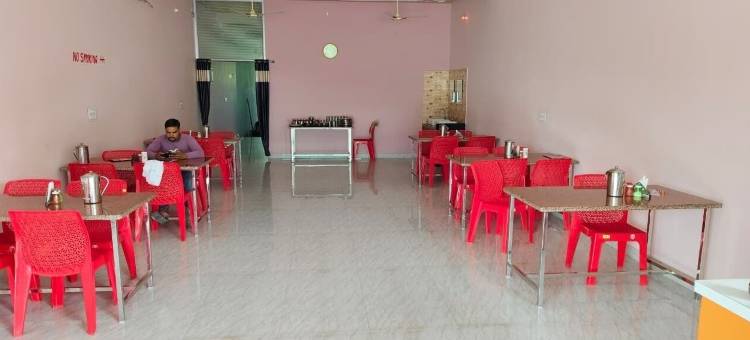 卡纳克酒店和餐厅(Kanak Hotel & Restaurant)图片