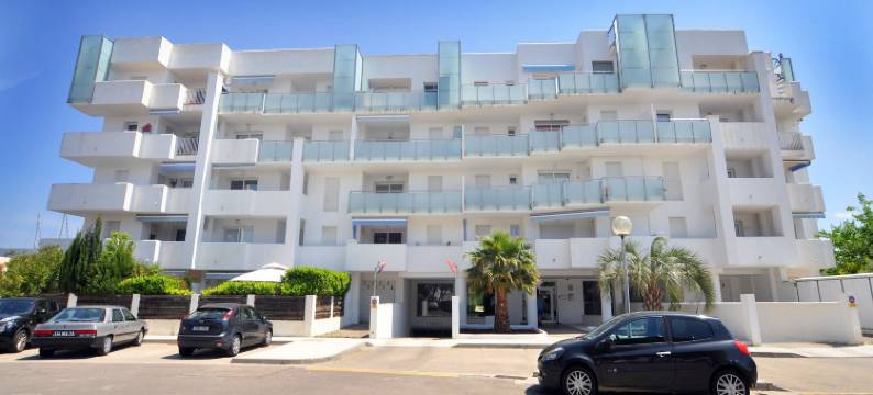 Apartment in Roses near Sandy Beach图片