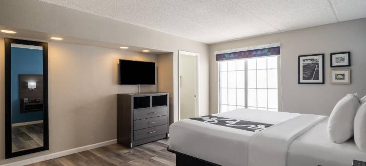 萨克拉门托北拉昆塔温德姆酒店(La Quinta Inn by Wyndham Sacramento North)图片