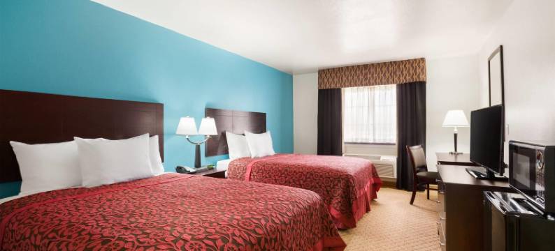 康罗北戴斯套房酒店(Days Inn & Suites by Wyndham Conroe North)图片