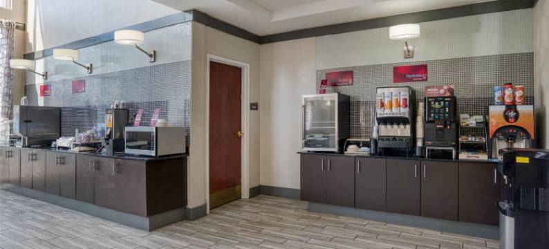 费城乔克托贝斯特韦斯特优质套房酒店(Best Western Plus Philadelphia-Choctaw Hotel and Suites)图片