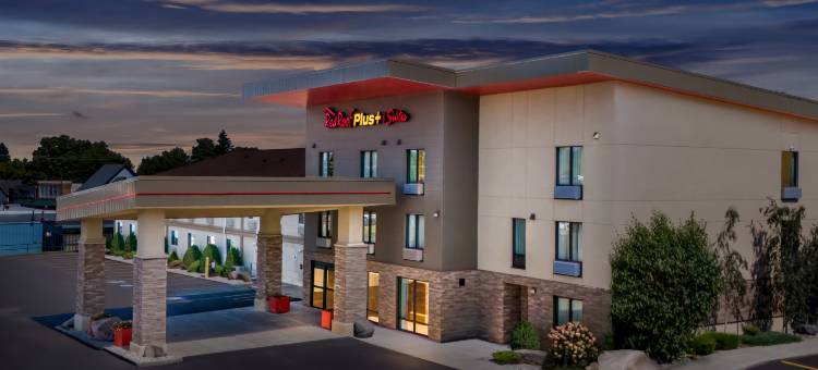 马隆红顶Plus套房酒店(Red Roof Plus+ & Suites Malone)图片