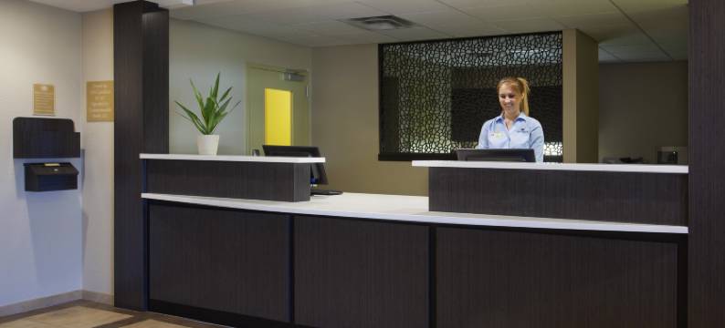 卡洛尔顿Candlewood Suites(Candlewood Suites CARROLLTON by IHG)图片