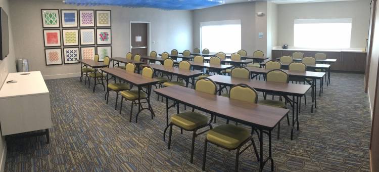 智选假日套房酒店南海文(Holiday Inn Express & Suites Southaven Central - Memphis)图片