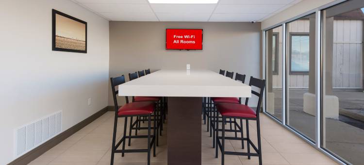 代顿莫瑞恩代顿大学红顶酒店(Red Roof Inn Dayton - Moraine/U of Dayton)图片