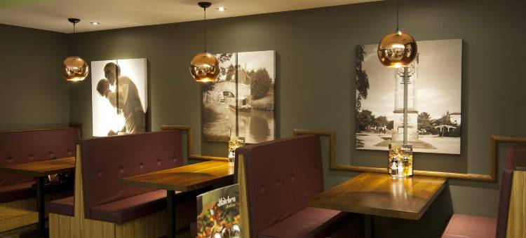 莱名顿斯巴中心酒店(Premier Inn Leamington Spa Town Centre)图片