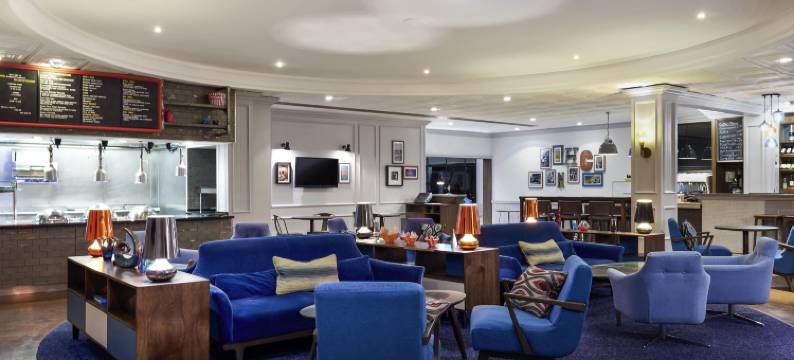 诺富特伦敦斯坦斯特德机场酒店(Novotel London Stansted Airport)图片