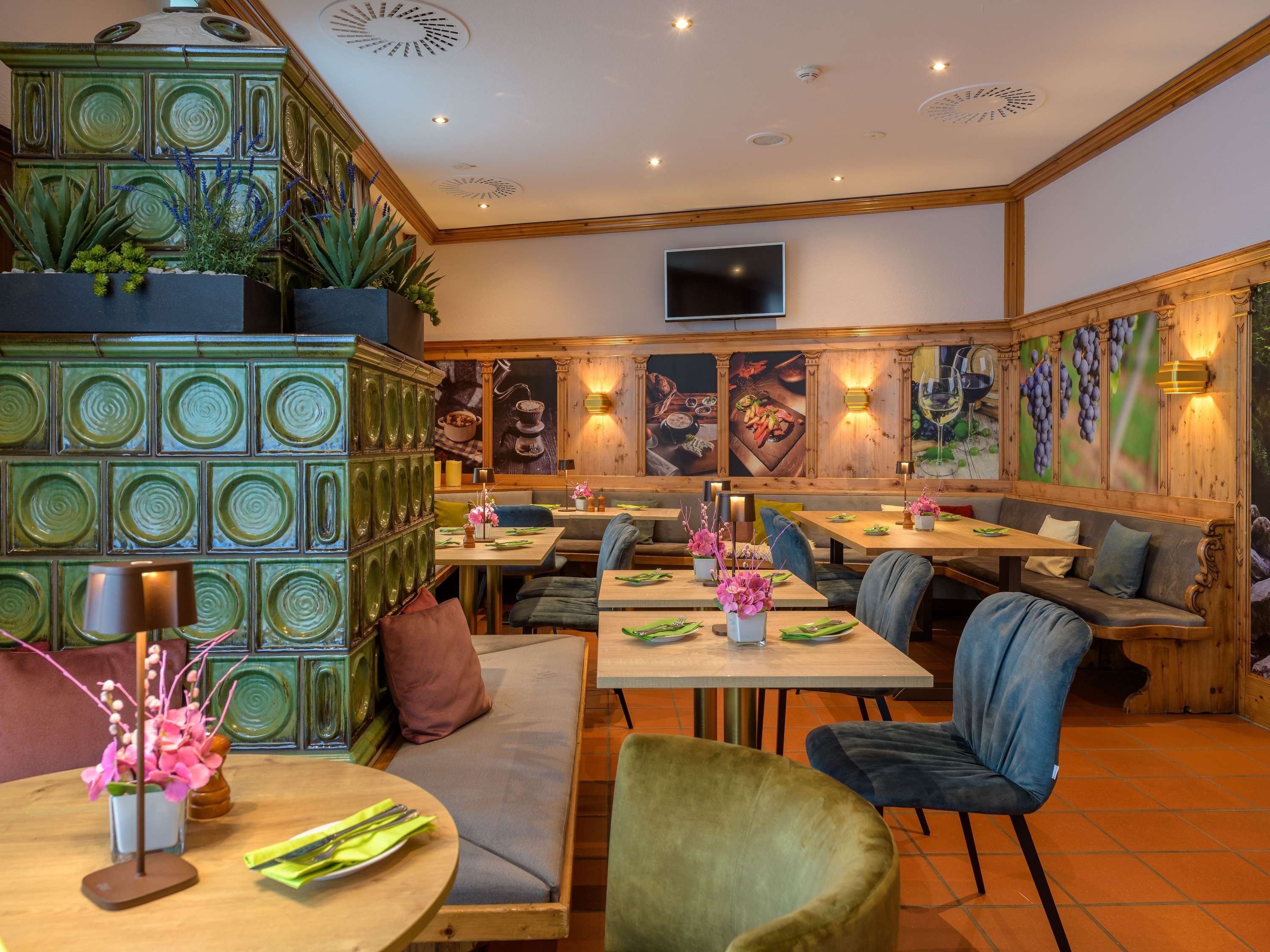 Mercure Hotel Stuttgart Airport Messe Over view