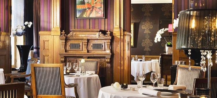 达多门尼勒城堡酒店(Château d'Adomenil)图片