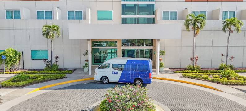 Holiday Inn Express 曼萨尼略(Holiday Inn Express MANZANILLO by IHG)图片