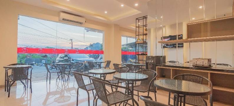 红多兹Plus酒店@三马林达西拉吉萨尔曼(RedDoorz Plus @ Siradj Salman Samarinda)图片