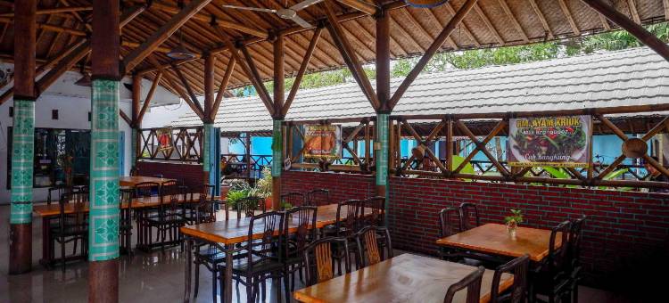 RedDoorz Syariah Near Stasiun Pekalongan 3图片