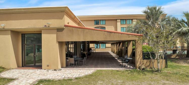 杰克逊维尔I-95巴特勒大道温德姆华美达酒店(Ramada by Wyndham Jacksonville I-95 by Butler Blvd)图片