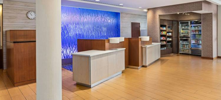 滑铁卢锡达福尔斯万枫酒店及套房(Fairfield Inn & Suites Waterloo Cedar Falls)图片