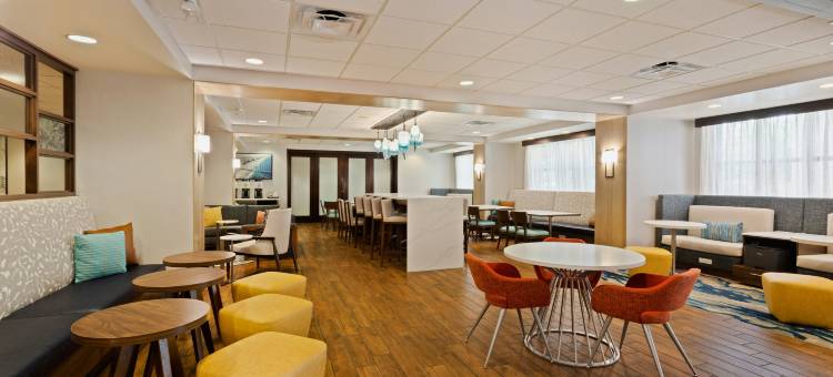 希尔顿欢朋酒店-东杰克逊维尔I 295贝梅多斯(Hampton Inn Jacksonville-I-295 East/Baymeadows)图片