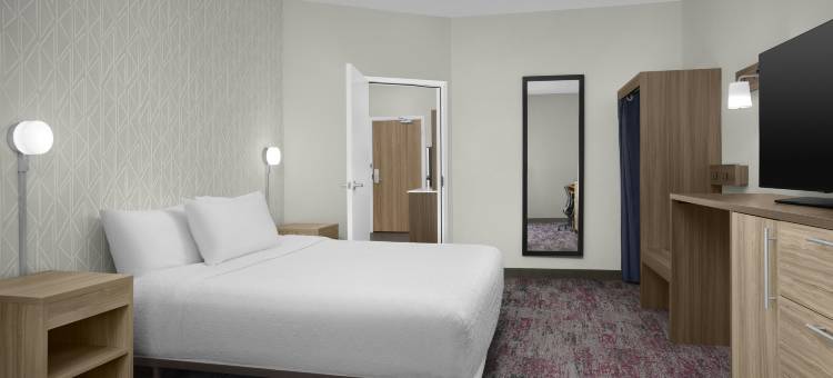 切姆斯福德洛厄尔希尔顿惠庭酒店(Home2 Suites by Hilton Chelmsford Lowell)图片