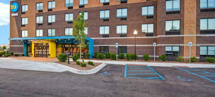 底特律斯特灵海茨Tru希尔顿酒店(Tru by Hilton Sterling Heights Detroit)图片
