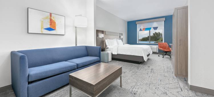 洲际智选假日酒店及套房温尼(Holiday Inn Express & Suites WINNIE by IHG)图片
