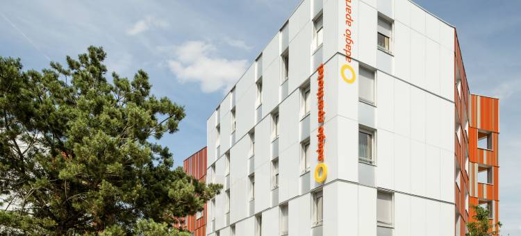 阿德吉奥阿克瑟斯巴黎马西火车站公寓酒店(Aparthotel Adagio access Paris Massy Gare TGV)图片