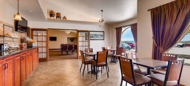 西山贝斯特韦斯特酒店(Best Western West Hills Inn)图片