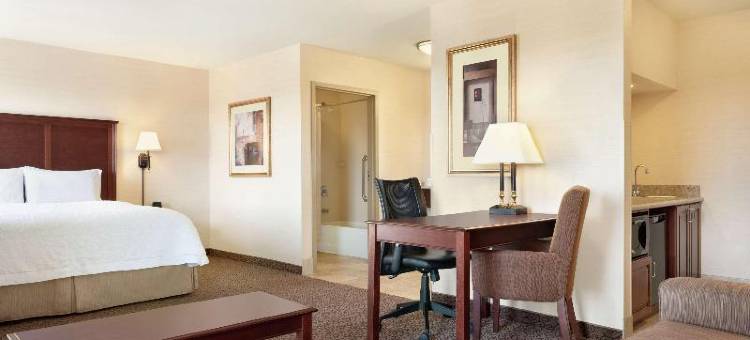 西本德欢朋套房酒店(Hampton Inn & Suites West Bend)图片