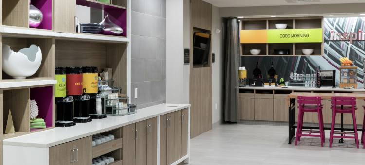 佛罗里达奥兰多机场希尔顿惠庭套房酒店(Home2 Suites by Hilton Orlando Airport)图片