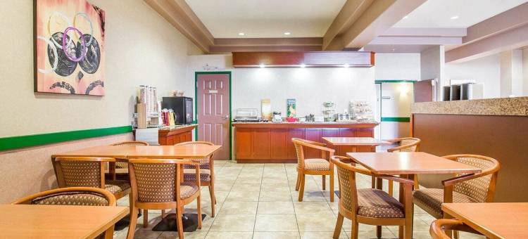 品质酒店套房(Quality Inn & Suites)图片