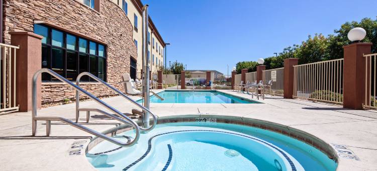 智选假日套房酒店克洛维斯，弗雷斯诺地区(Holiday Inn Express & Suites CLOVIS-FRESNO AREA by IHG)图片