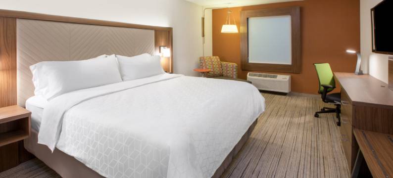 帕森斯洲际智选假日套房酒店(Holiday Inn Express & Suites Parsons by IHG)图片