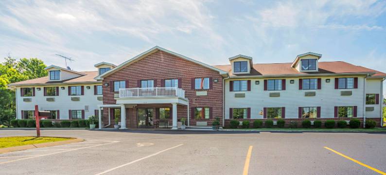 伊克诺旅馆及套房里普利(Econo Lodge Inn & Suites)图片