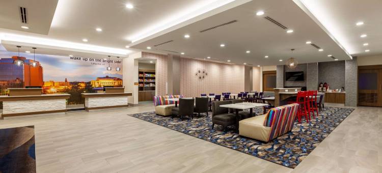 拉斐特石油中心拉昆塔温德姆酒店(La Quinta by Wyndham Lafayette Oil Center)图片