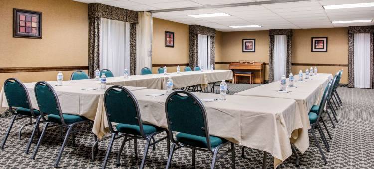 班戈购物中心品质酒店(Quality Inn at Bangor Mall)图片