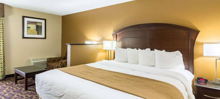 凯艺套房酒店-阿登希尔斯/圣保罗北(Quality Inn & Suites Arden Hills - Saint Paul North)图片