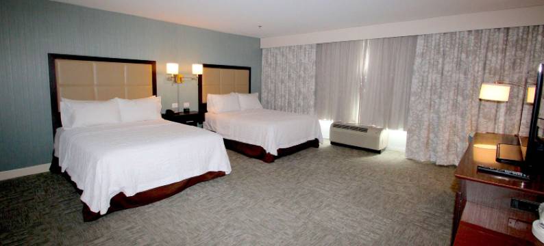 欢朋萨福克酒店(Hampton Inn Suffolk)图片