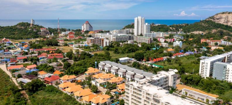 走到海滩的4卧室游泳池别墅HV(Pool Villa  4 Br Walking to Beach HV)图片