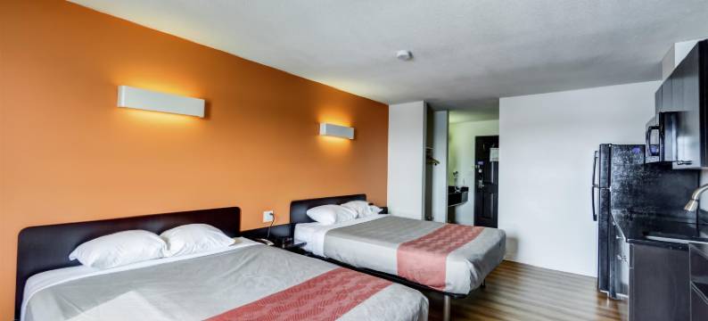 茵斯菲尔6号汽车旅馆(Joys Inn Innisfail, AB)图片