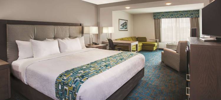 圣保罗伍德伯里拉昆塔温德姆套房酒店(La Quinta Inn & Suites by Wyndham St. Paul-Woodbury)图片