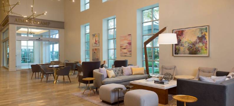 达拉斯爱田机场希尔顿逸林酒店(DoubleTree by Hilton Dallas - Love Field)图片