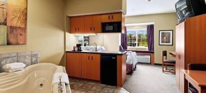 超越套房酒店(Stay Beyond Inn & Suites)图片