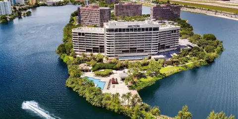 希爾頓酒店-邁阿密機場藍礁湖