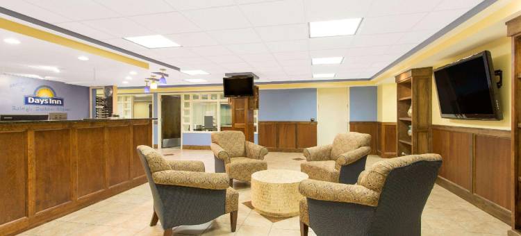 罗利机场三角研究园戴斯酒店(Days Inn by Wyndham Raleigh-Airport)图片