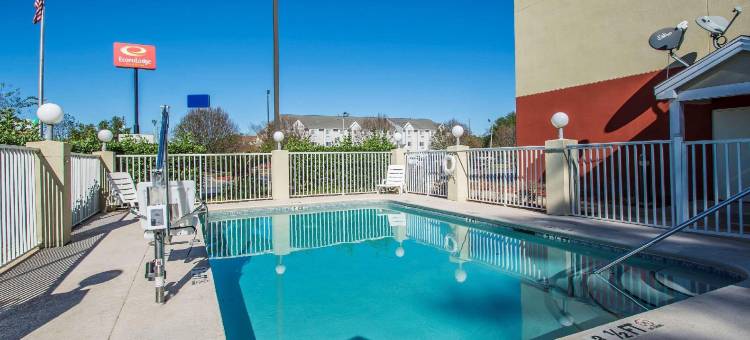 伊克诺套房酒店(Econo Lodge Inn & Suites)图片